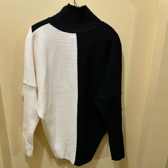 ELAN BOULDER COLOR BLOCK SWEATER SIZE M - Picture 5 of 5